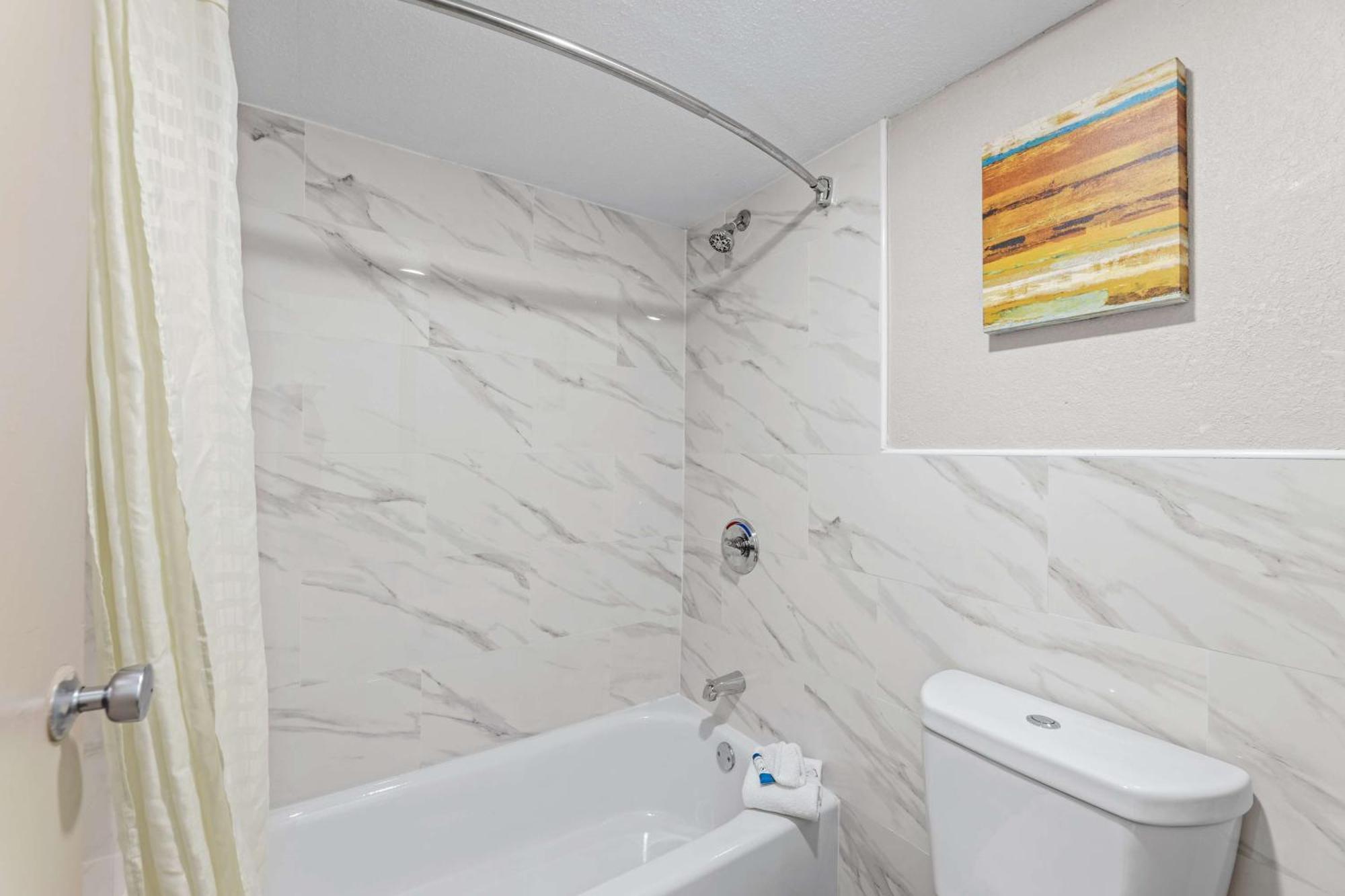 Americas Best Value Inn Fort Worth/Hurst Richland Hills Екстериор снимка