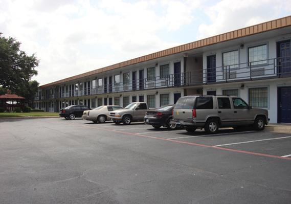 Americas Best Value Inn Fort Worth/Hurst Richland Hills Екстериор снимка
